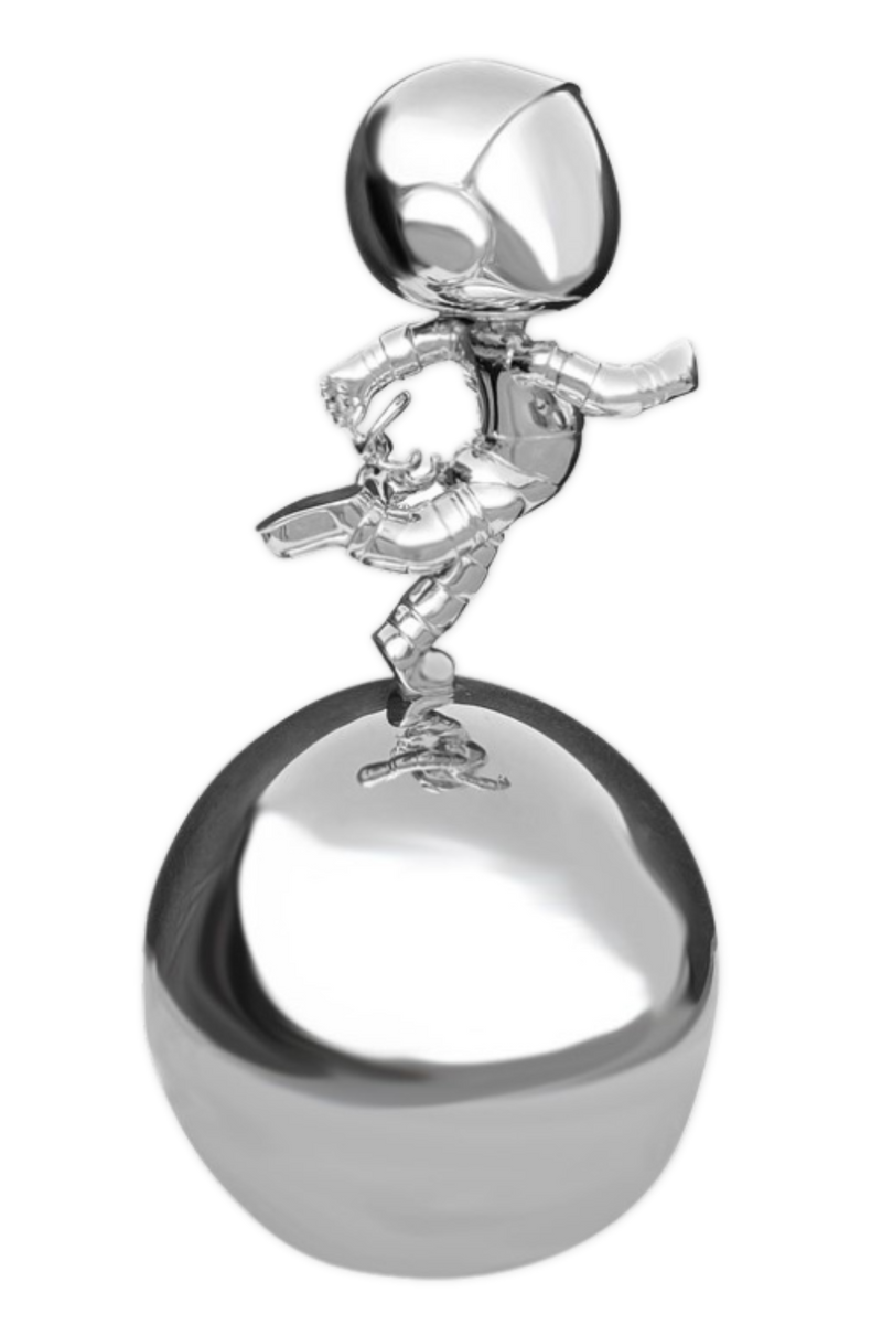Astronaut Run on Ball