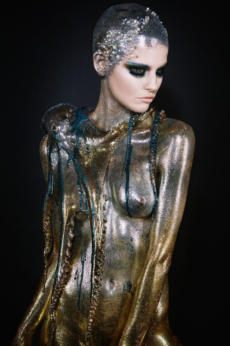 Intergalactic Love (Luxury Edition Swarovsky)