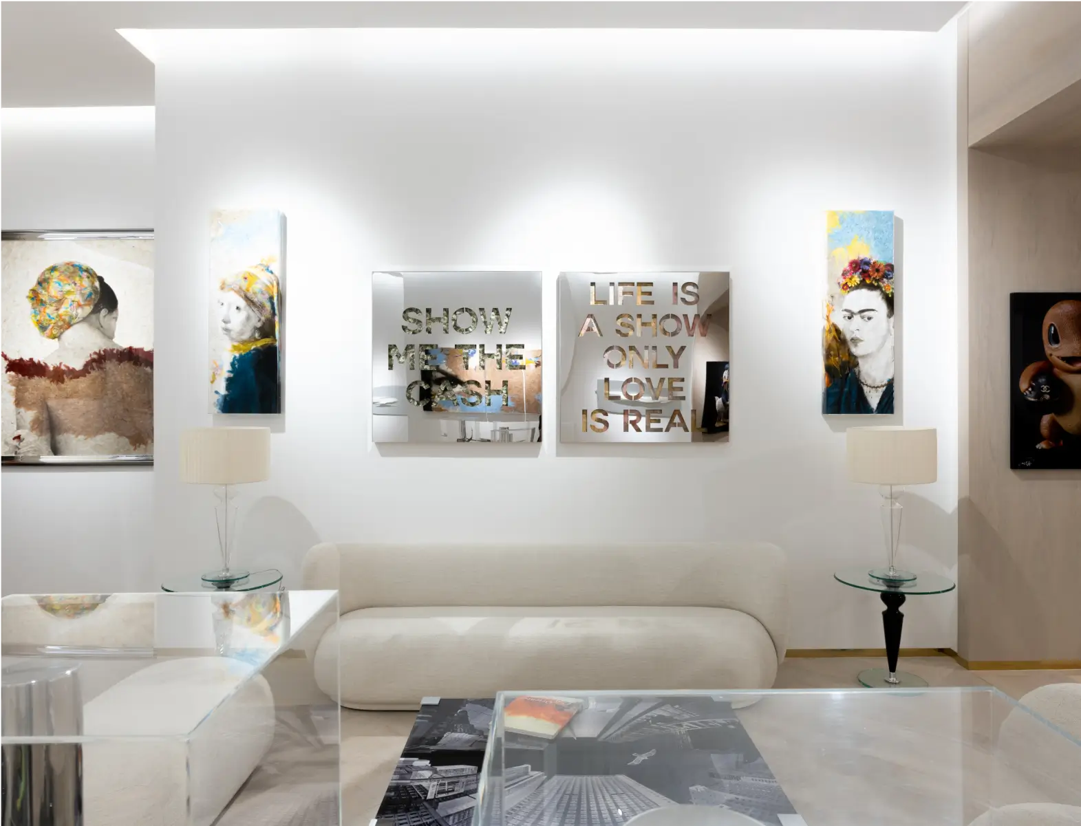 Dubai Art Gallery